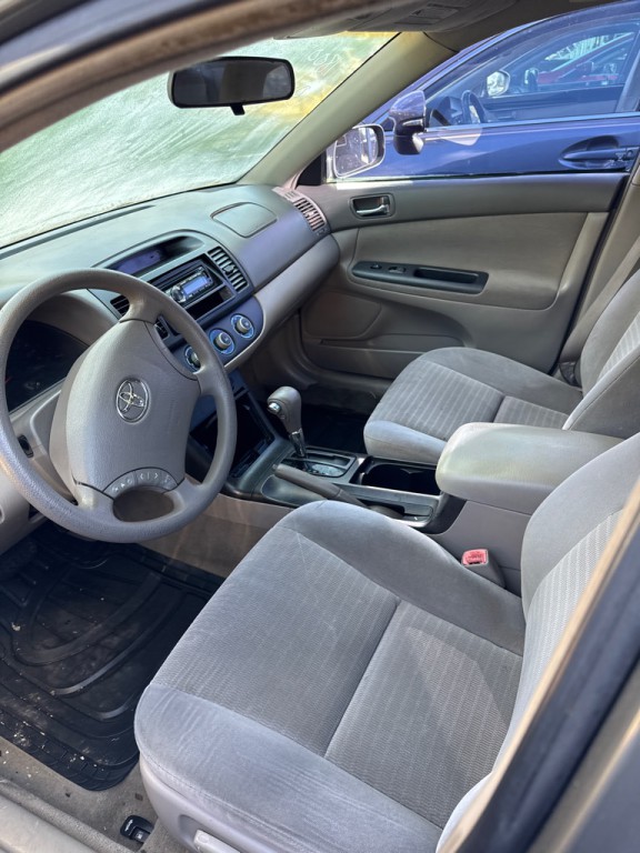 2005 Toyota Camry Image 3