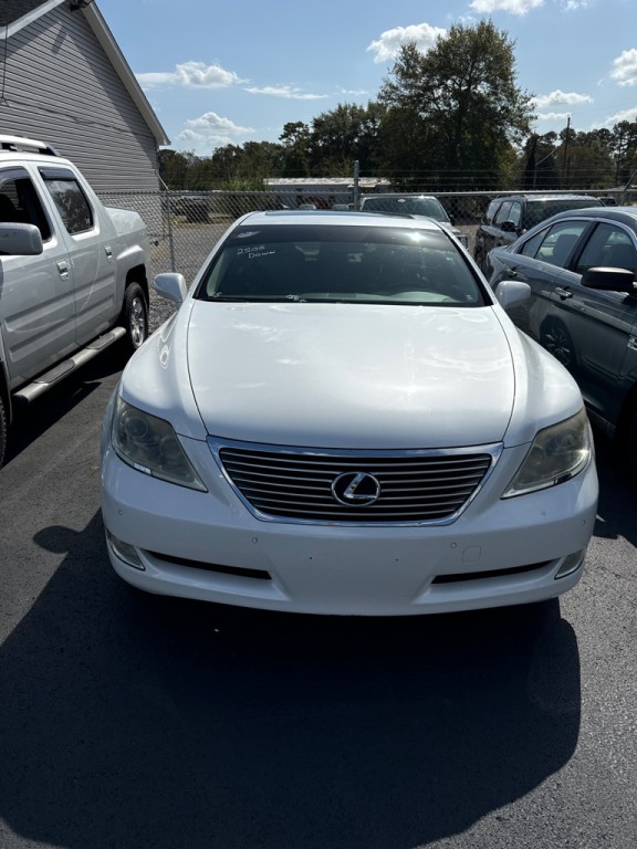 2007 Lexus LS Image 1