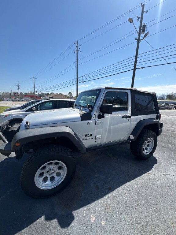 2007 Jeep Wrangler Image 2