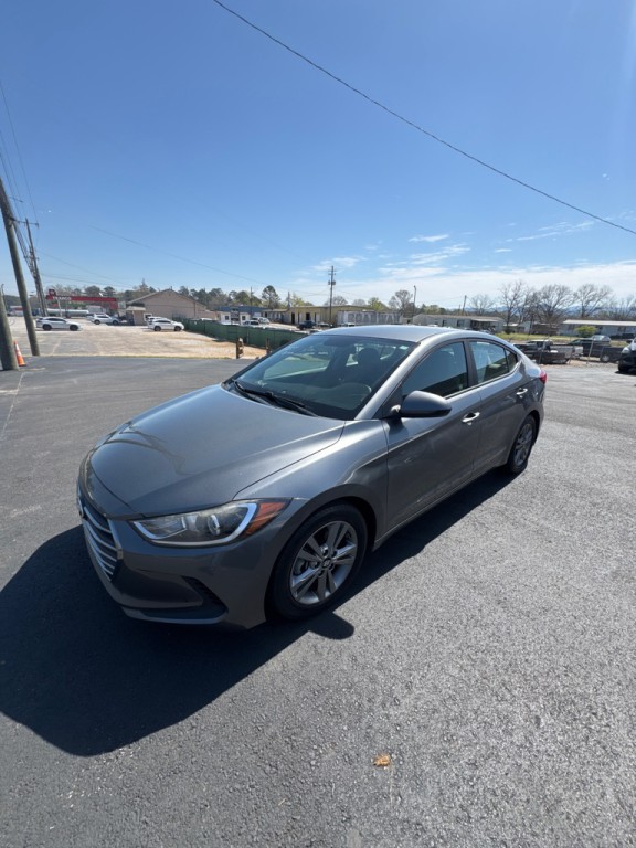 2018 Hyundai Elantra Image 2