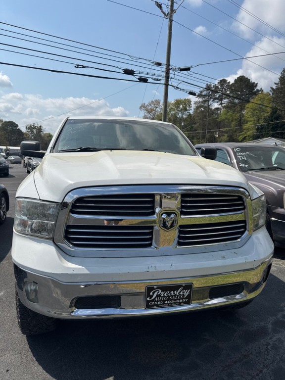 2016 RAM 1500 Image 3
