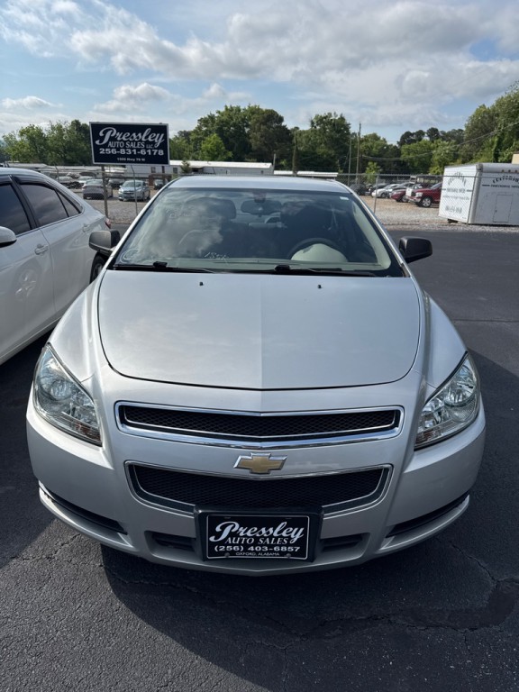 2012 Chevrolet Malibu Image 1