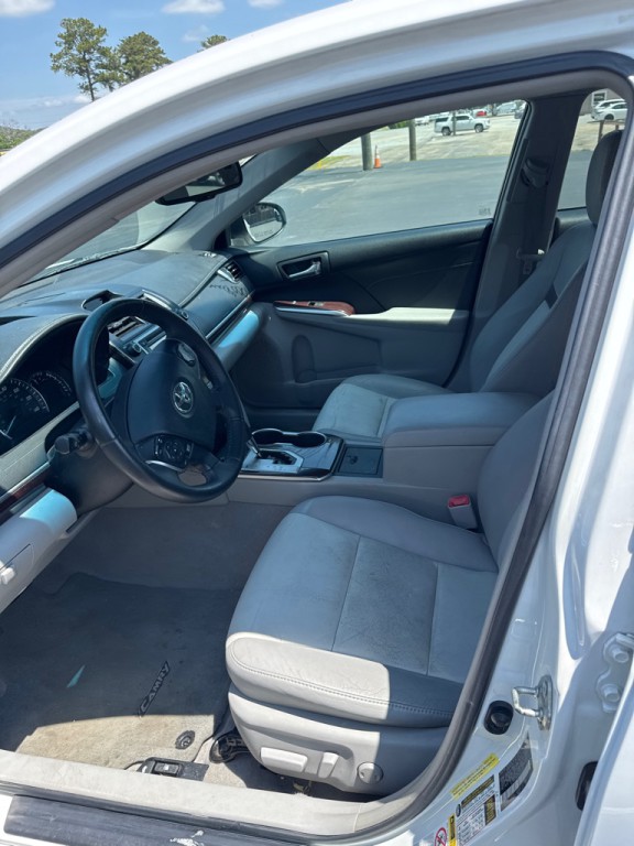 2013 Toyota Camry Image 3