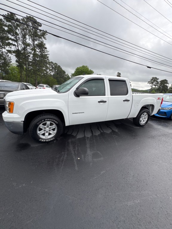 2012 GMC Sierra Image 2