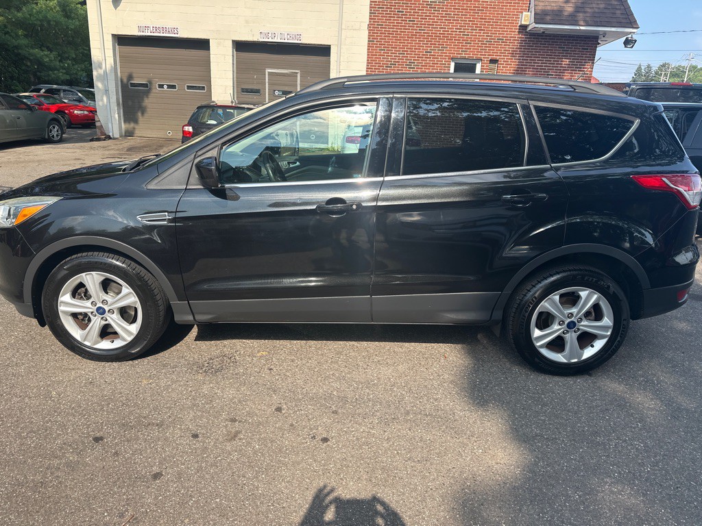2015 Ford Escape Image 2