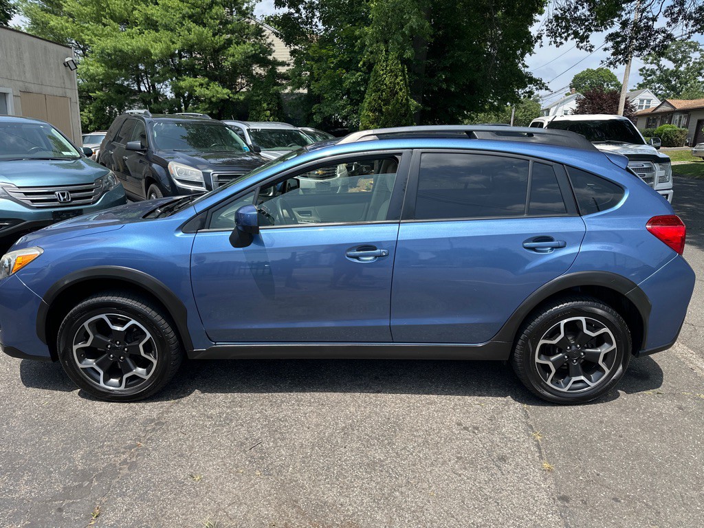 2015 Subaru Crosstrek Image 2