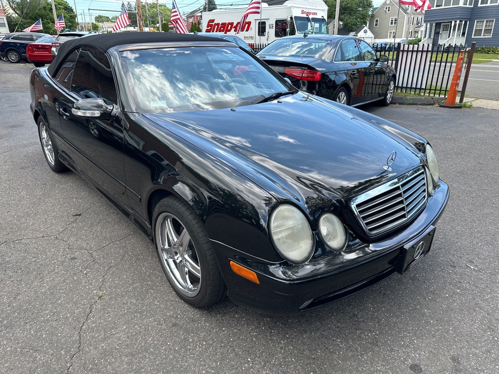 2001 Mercedes-Benz CLK-Class Image 7