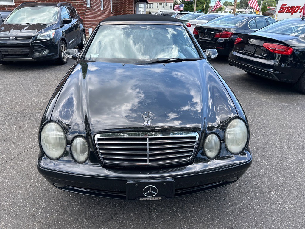 2001 Mercedes-Benz CLK-Class Image 8