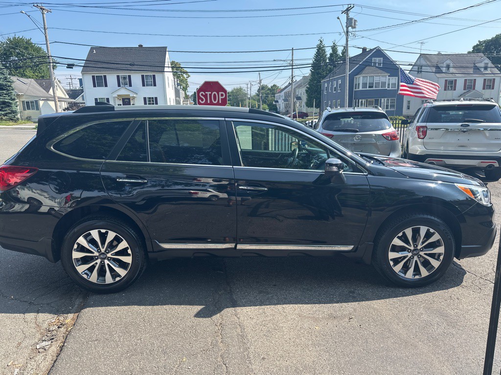 2017 Subaru Outback Image 6