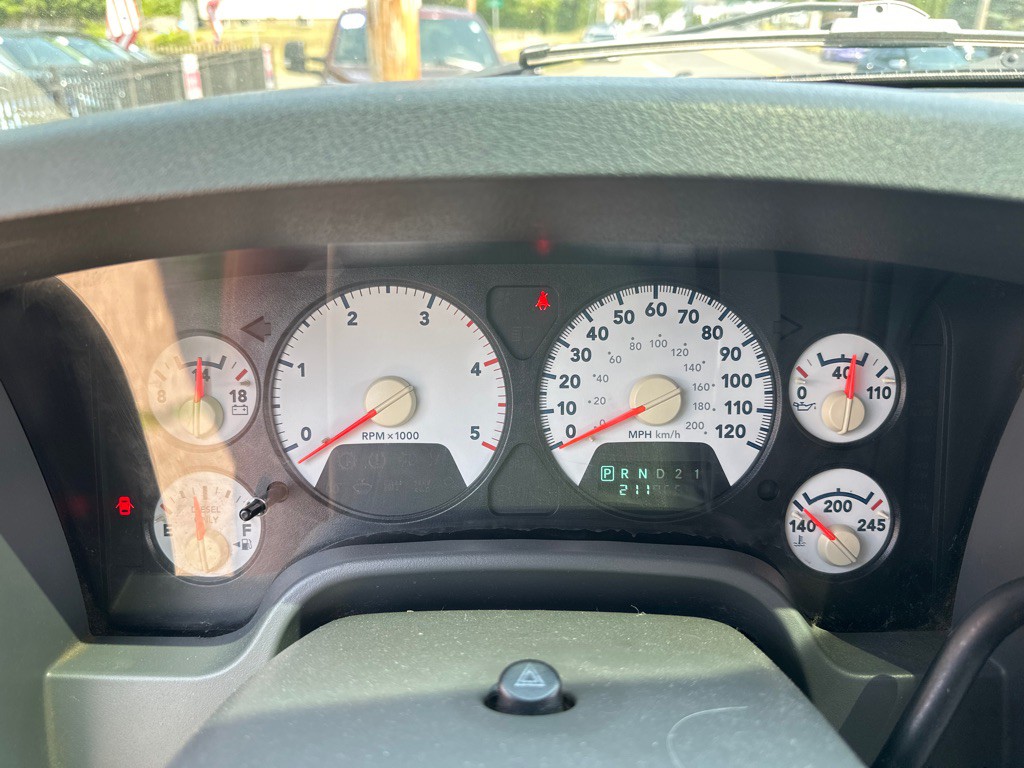 2006 Dodge Ram 2500 Image 10