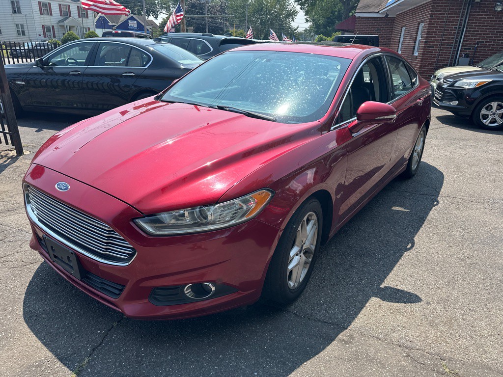 2016 Ford Fusion Image 1