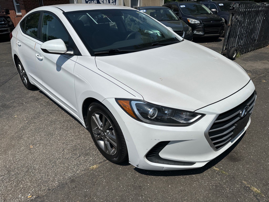2017 Hyundai Elantra Image 7