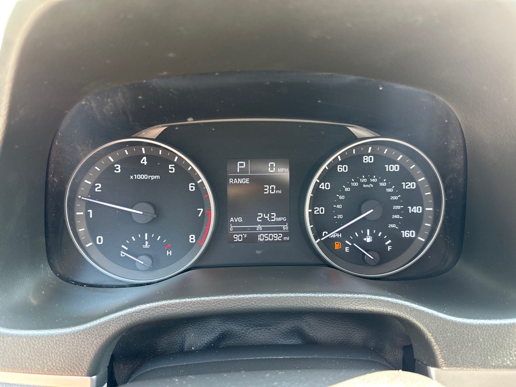 2017 Hyundai Elantra Image 10