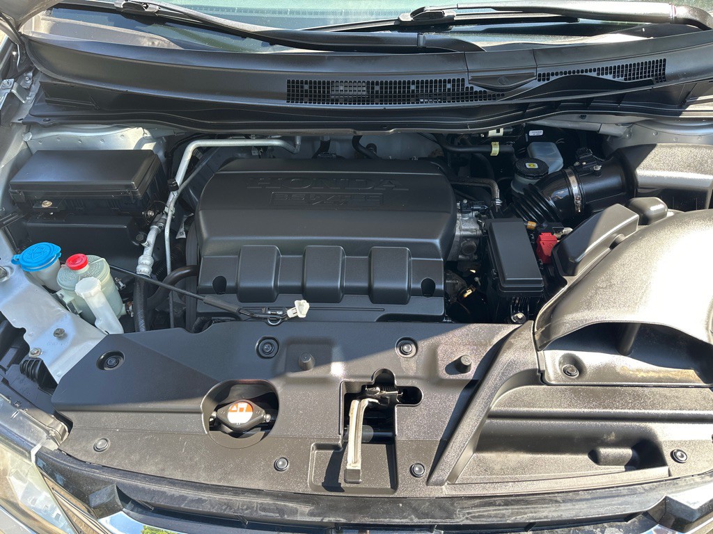 2015 Honda Odyssey Image 13