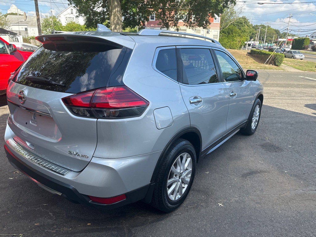 2017 Nissan Rogue Image 5