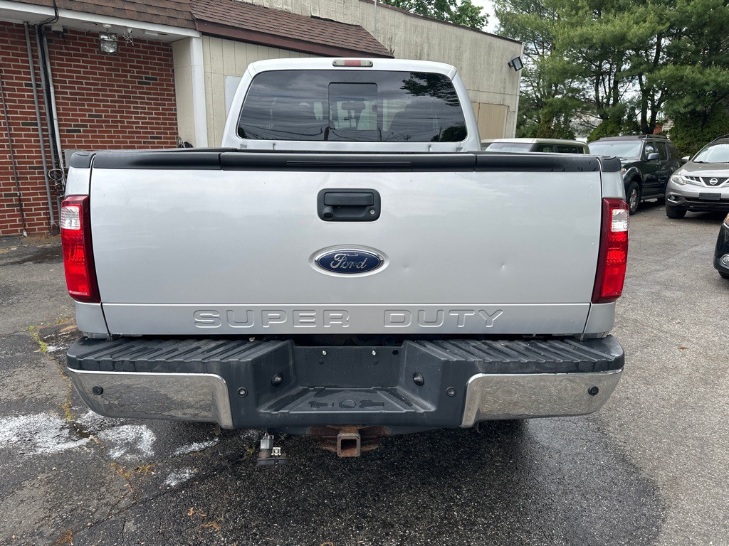 2010 Ford F-350 Image 4