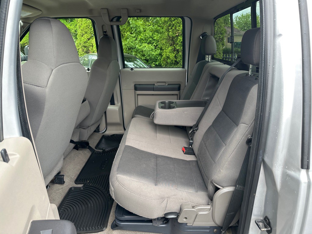 2010 Ford F-350 Image 11