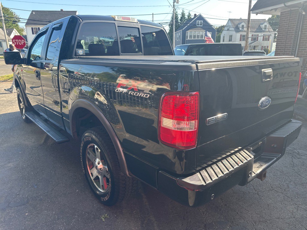 2005 Ford F-150 Image 3