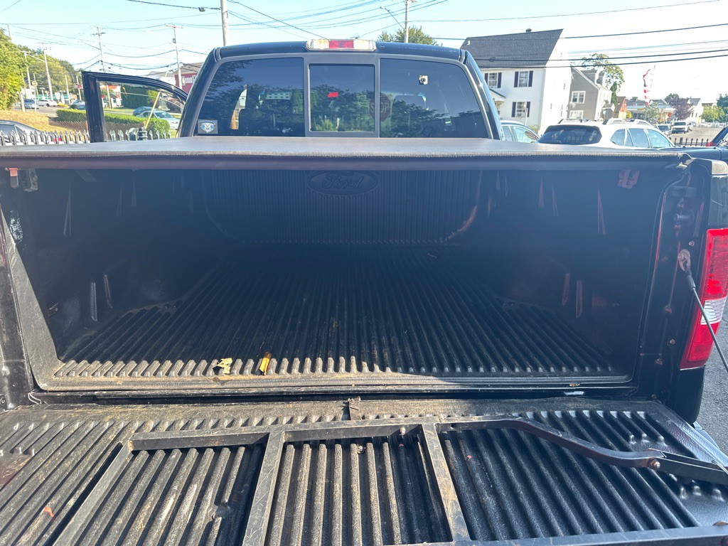 2005 Ford F-150 Image 13