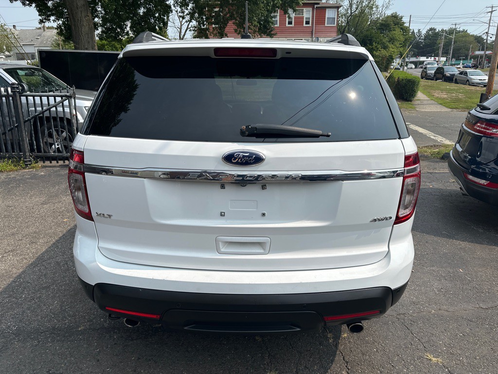 2014 Ford Explorer Image 4