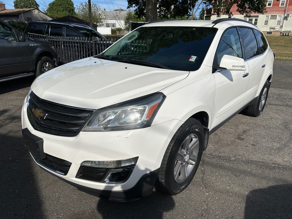 2015 Chevrolet Traverse Image 1
