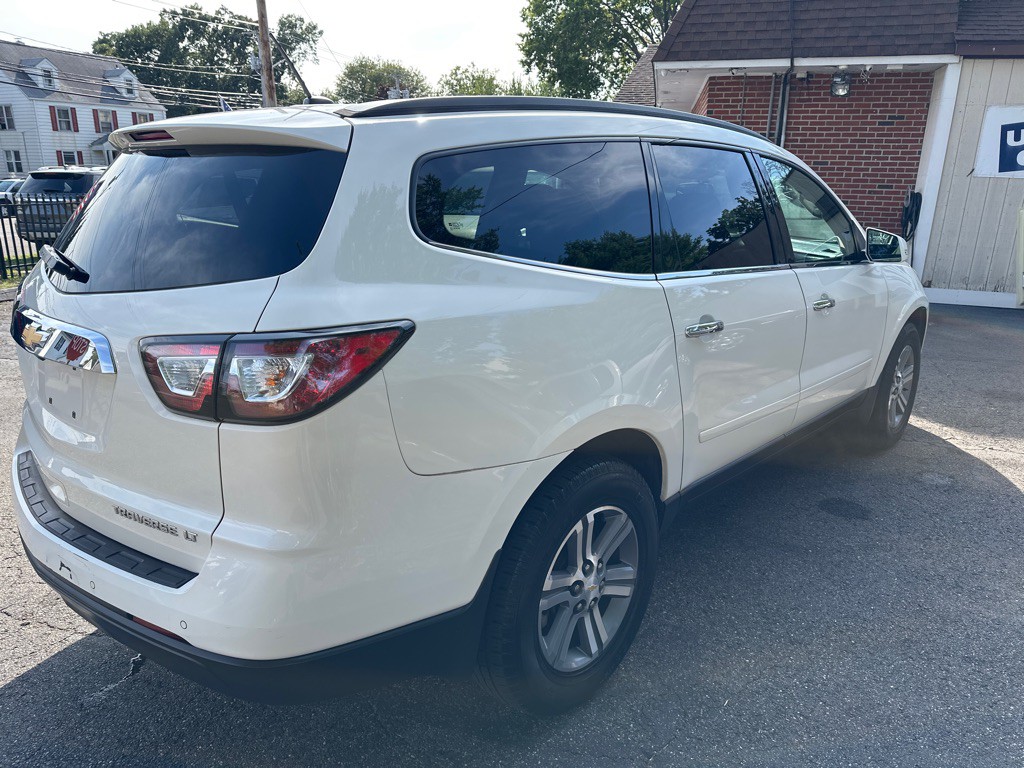 2015 Chevrolet Traverse Image 5