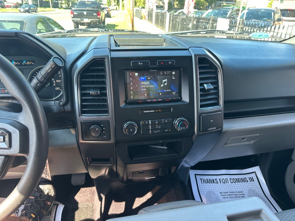 2017 Ford F-150 Image 10