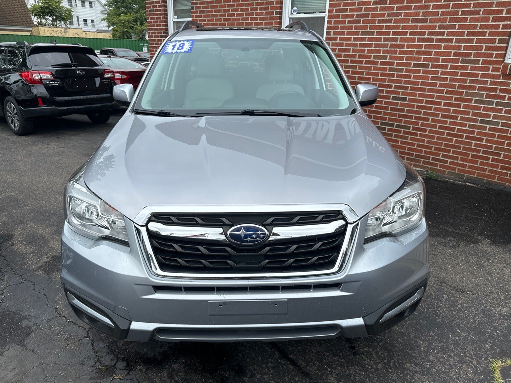 2018 Subaru Forester Image 8