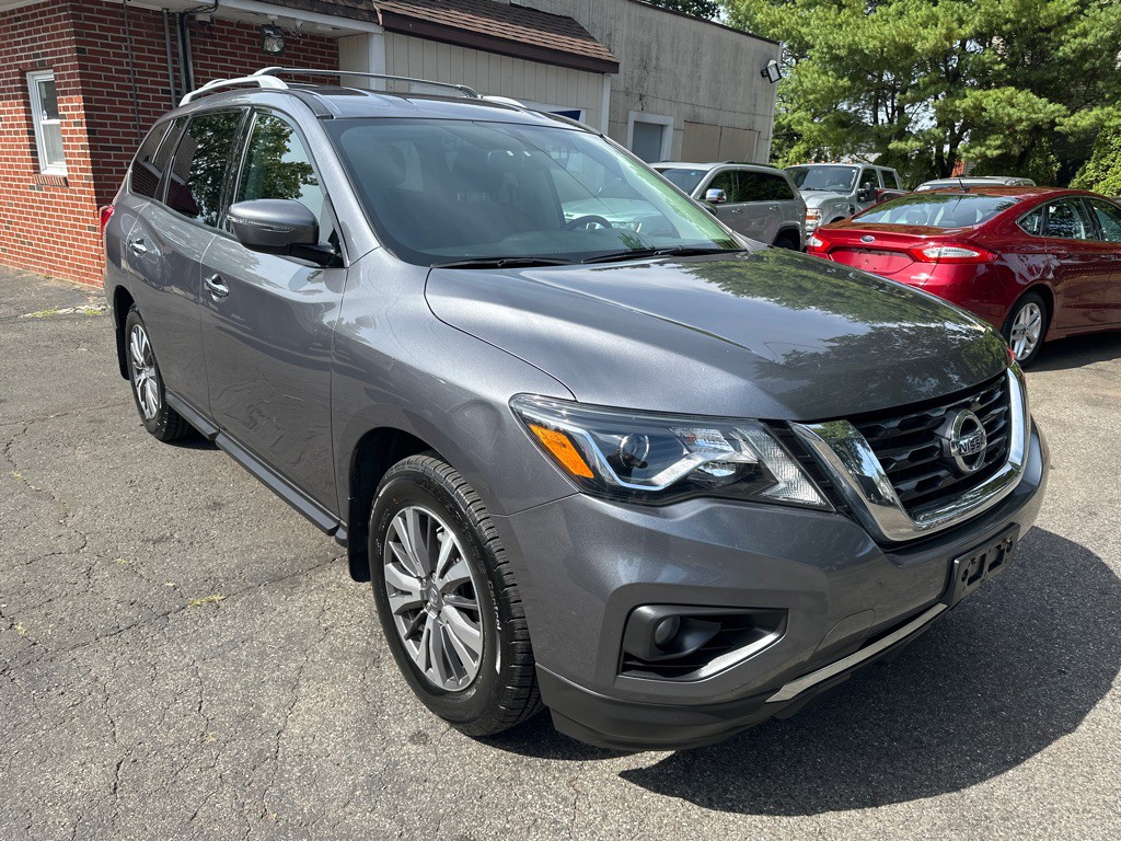 2017 Nissan Pathfinder Image 7