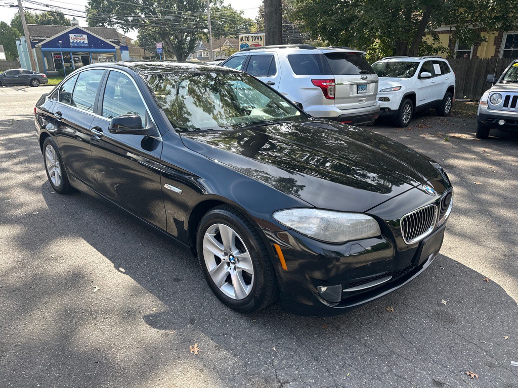 2013 BMW 5 Series Image 7