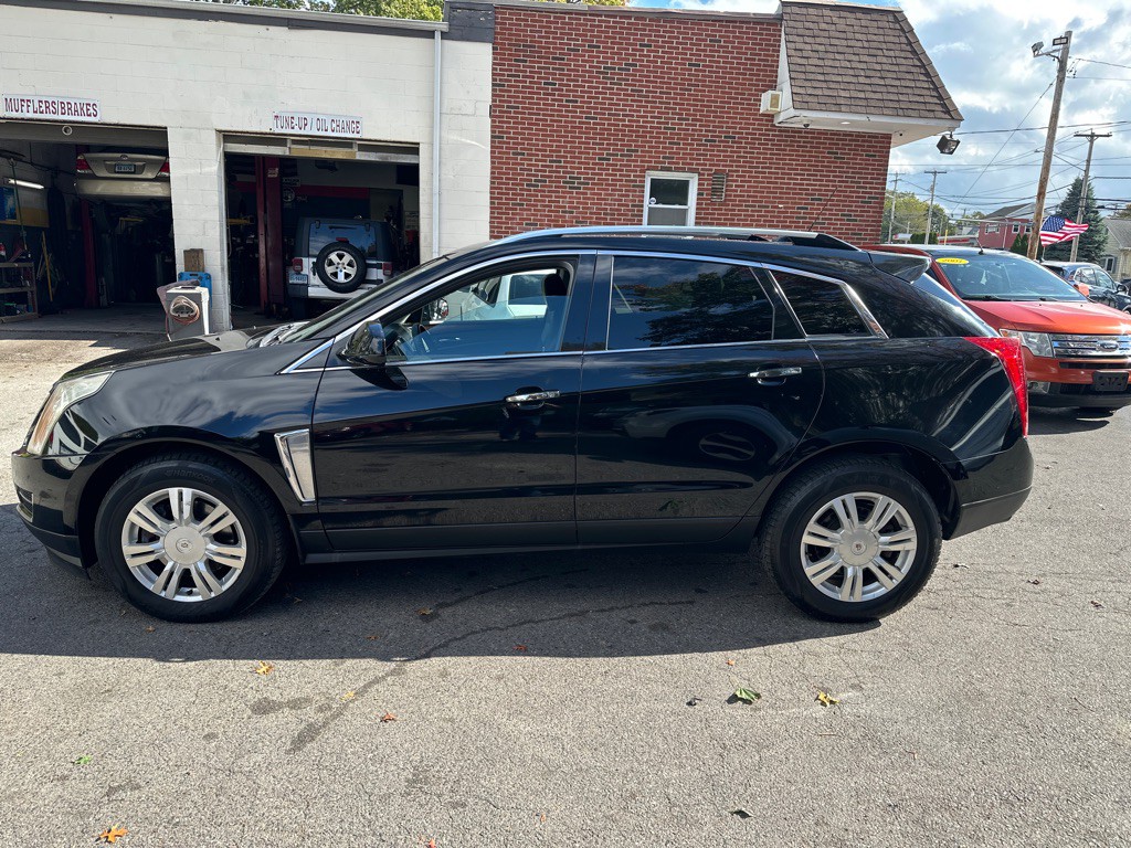 2015 Cadillac SRX Image 2