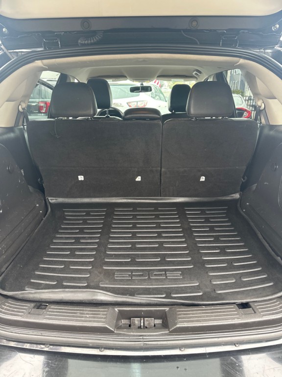 2013 Ford Edge Image 12