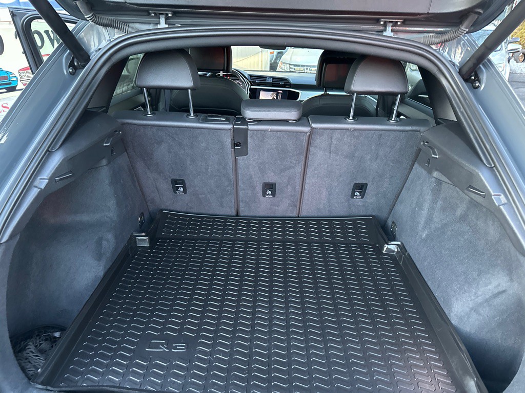 2020 Audi Q3 Image 10