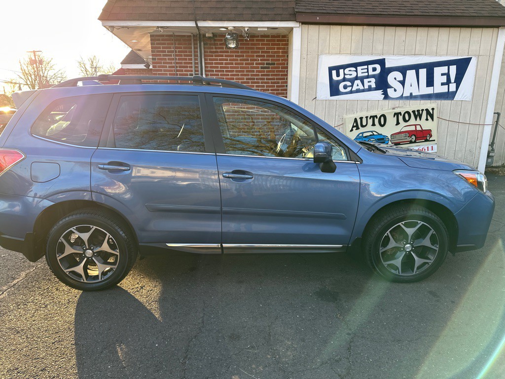 2016 Subaru Forester Image 6