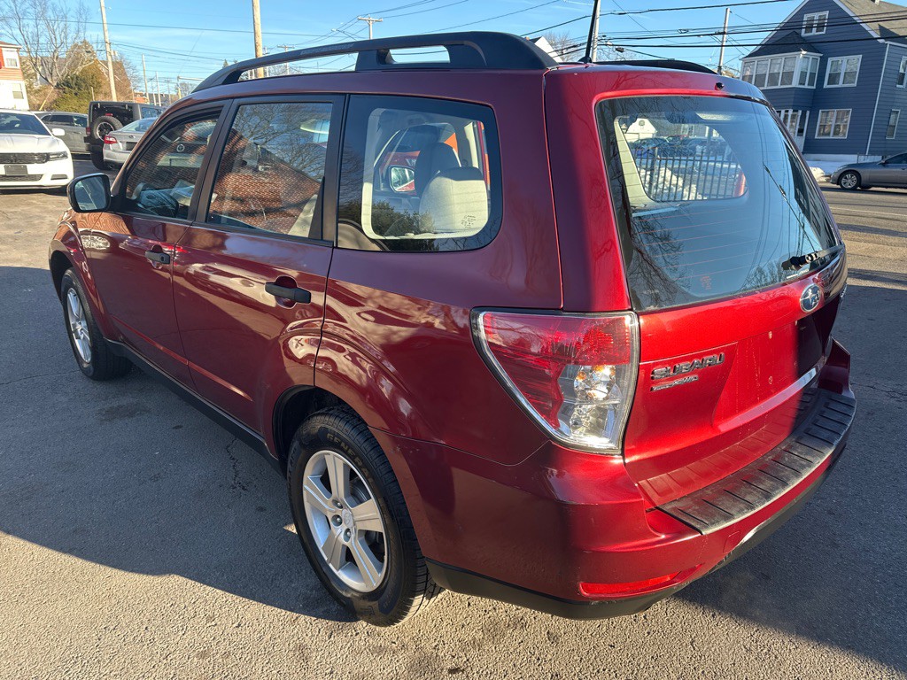 2011 Subaru Forester Image 3