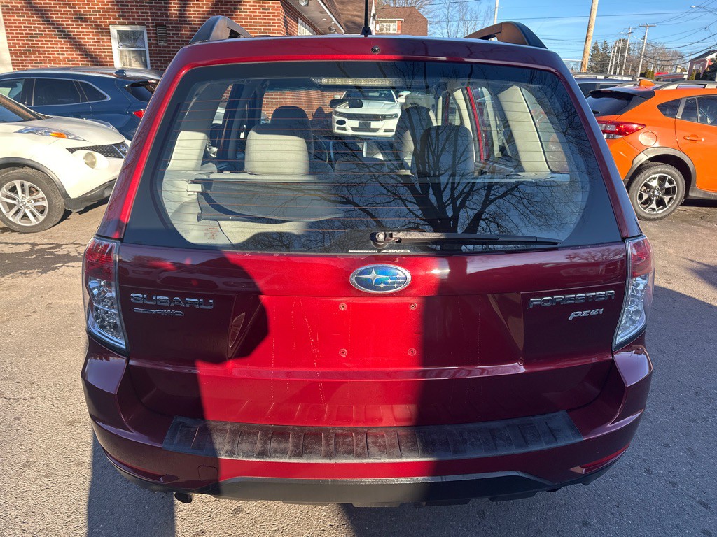 2011 Subaru Forester Image 4