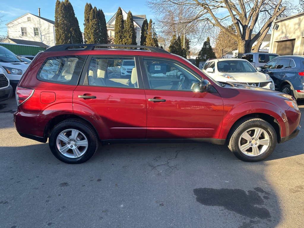 2011 Subaru Forester Image 6