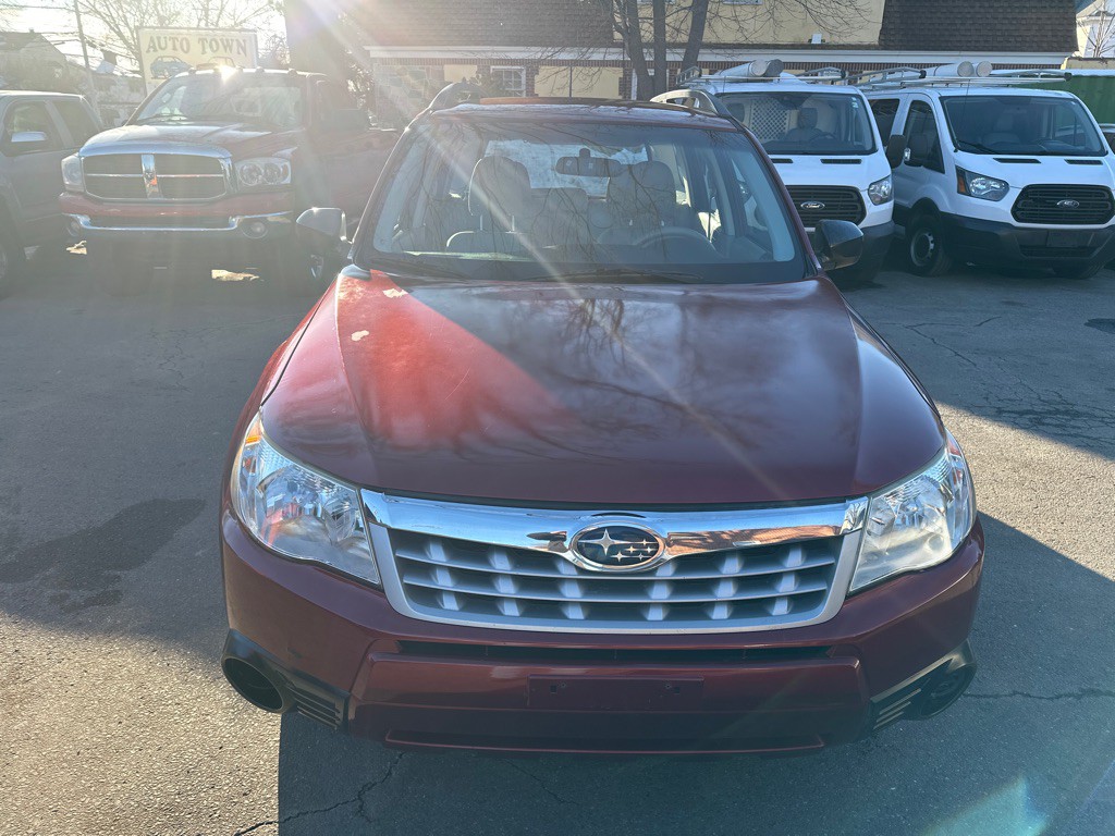 2011 Subaru Forester Image 8