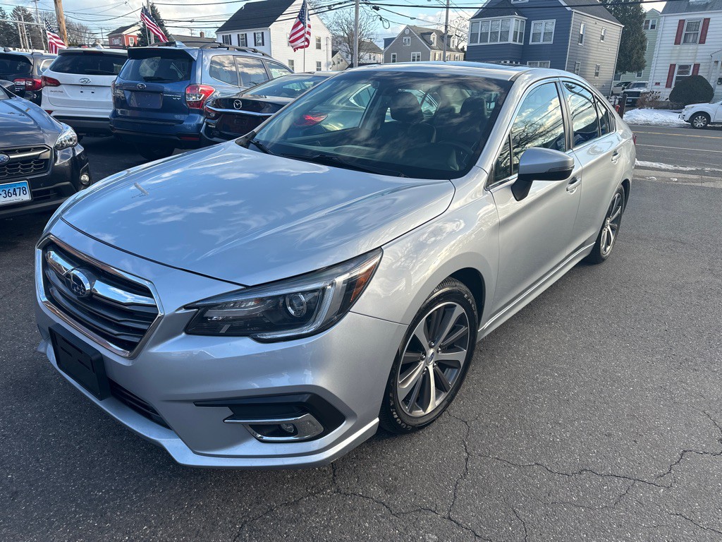 2019 Subaru Legacy Image 1