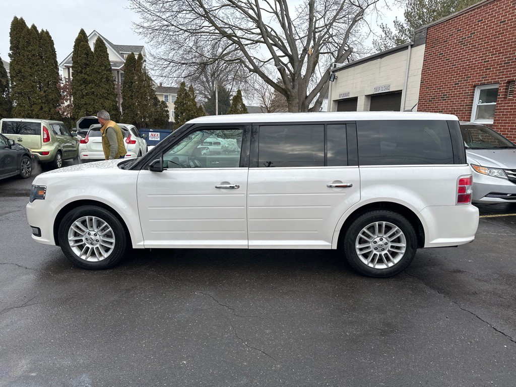 2015 Ford Flex Image 2