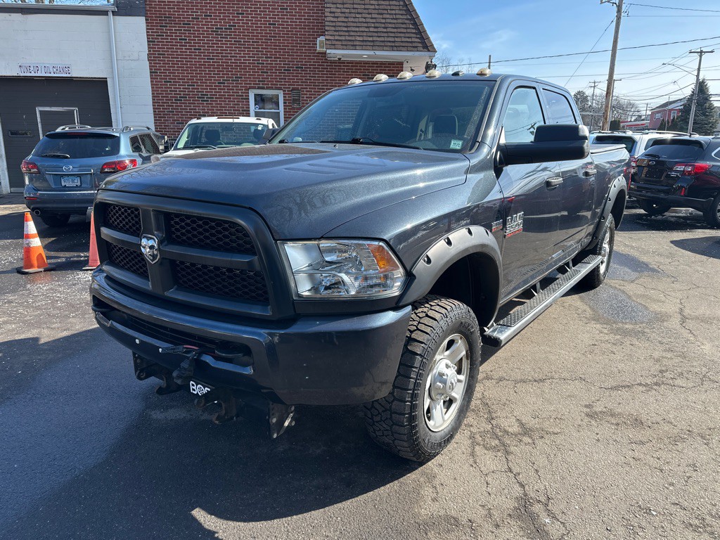 2016 RAM 3500 Image 1