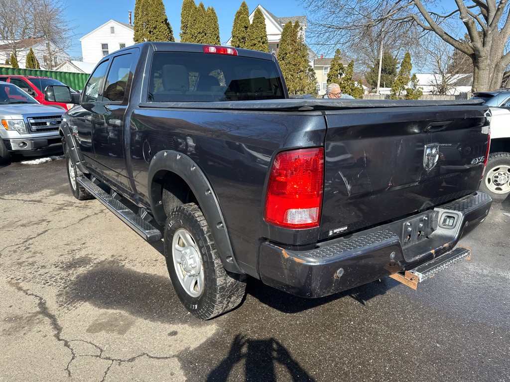 2016 RAM 3500 Image 3