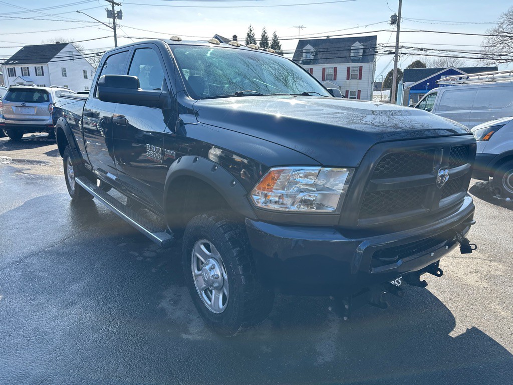 2016 RAM 3500 Image 7