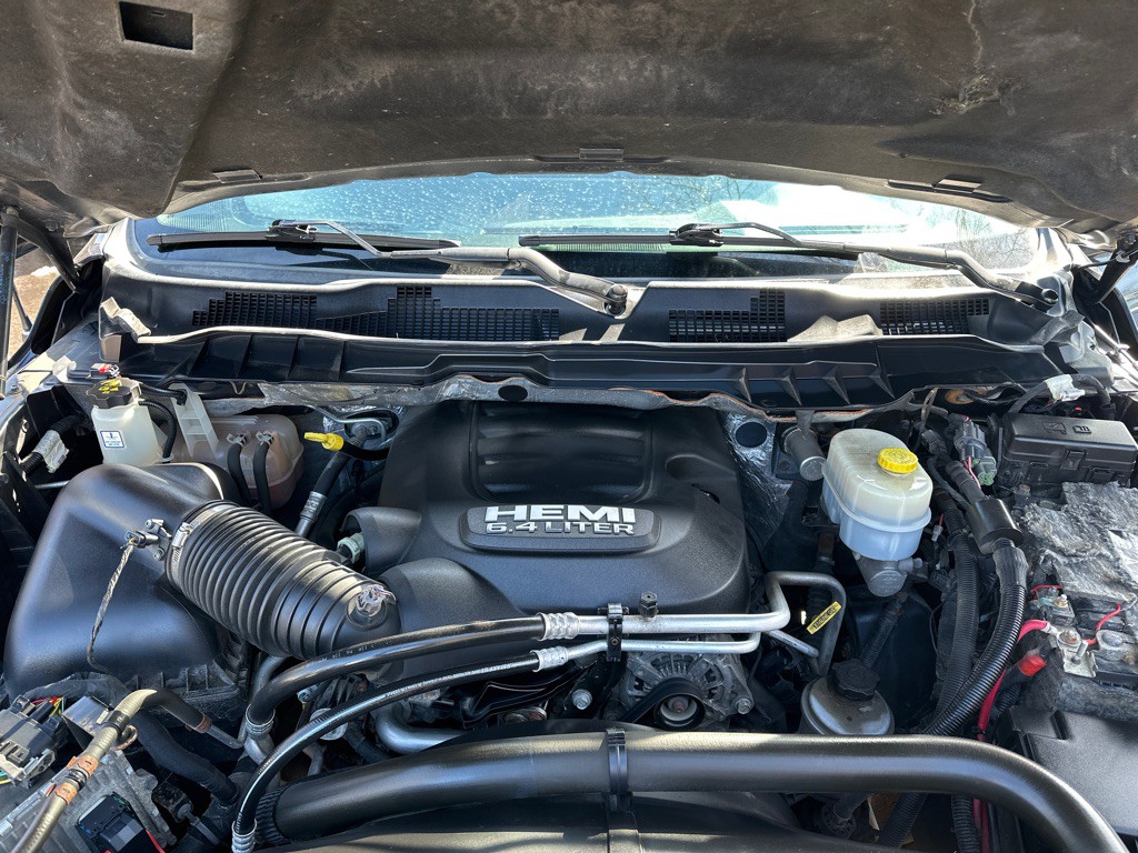 2016 RAM 3500 Image 13