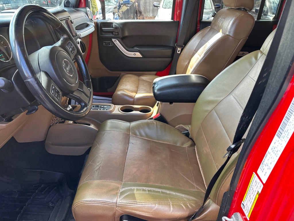 2012 Jeep Wrangler Unlimited Image 9