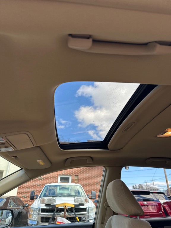 2011 Honda CR-V Image 10