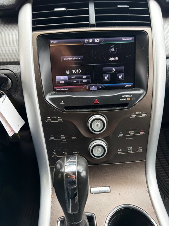 2013 Ford Edge Image 9
