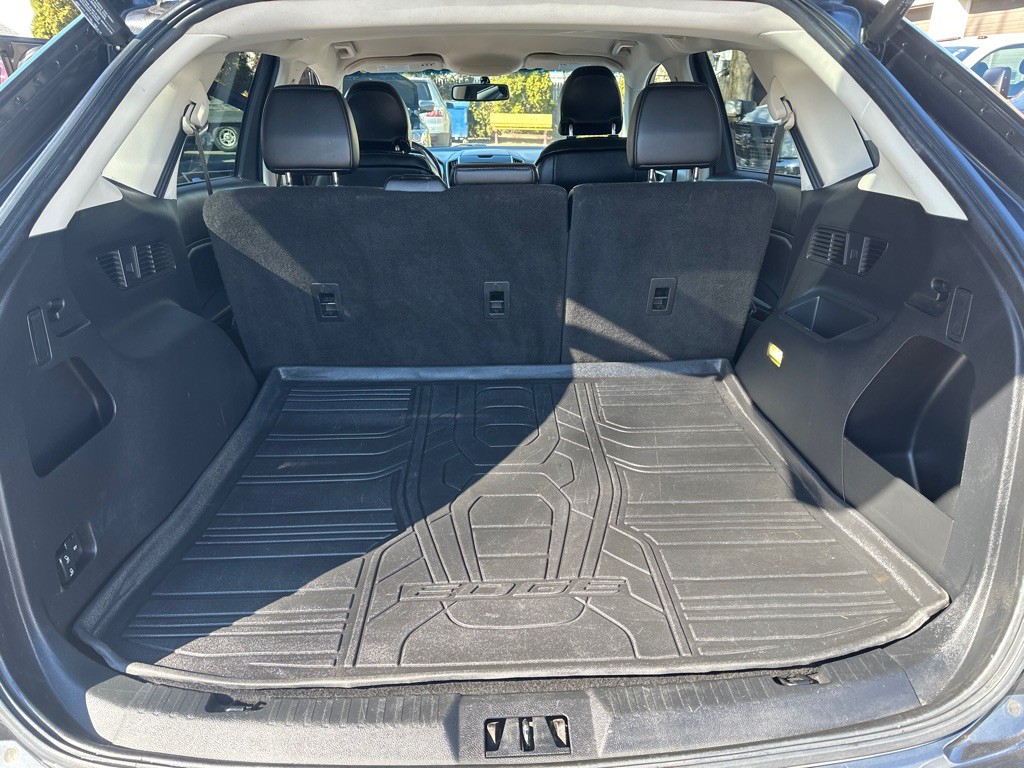 2015 Ford Edge Image 12