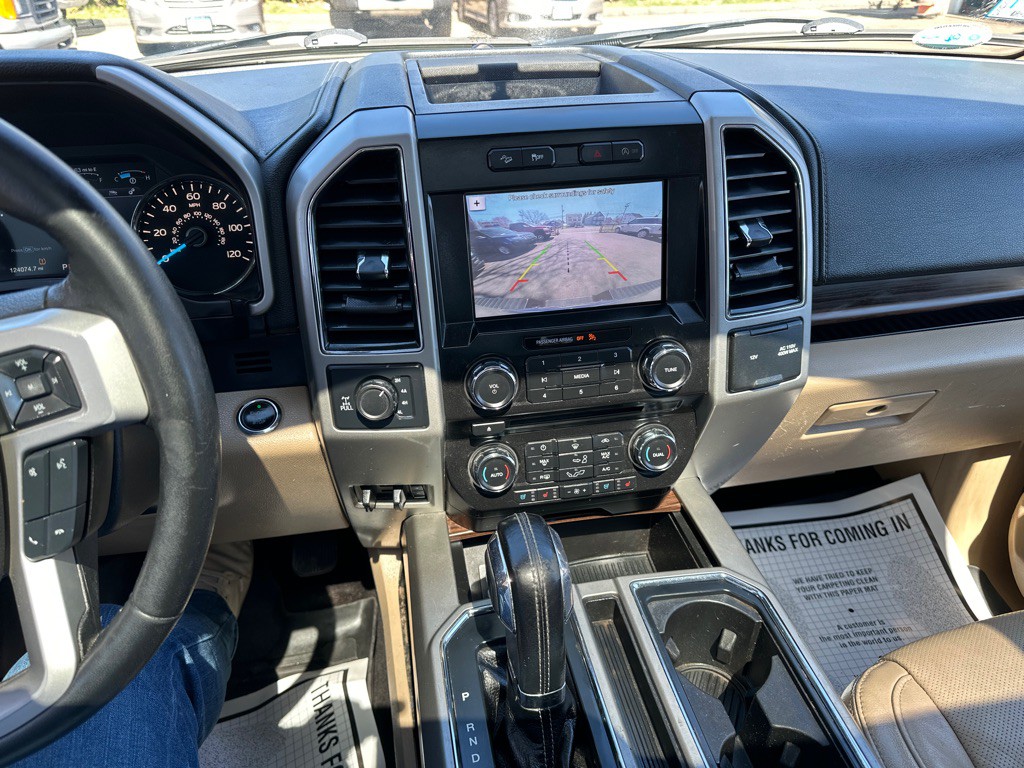 2017 Ford F-150 Image 12