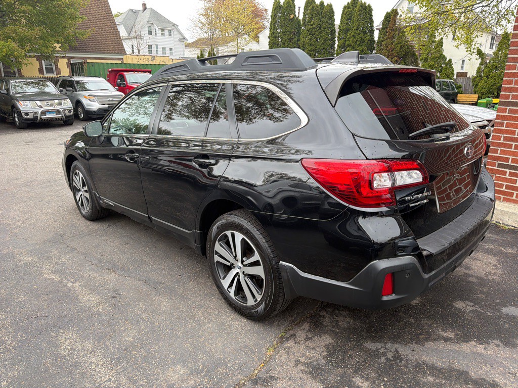 2019 Subaru Outback Image 3
